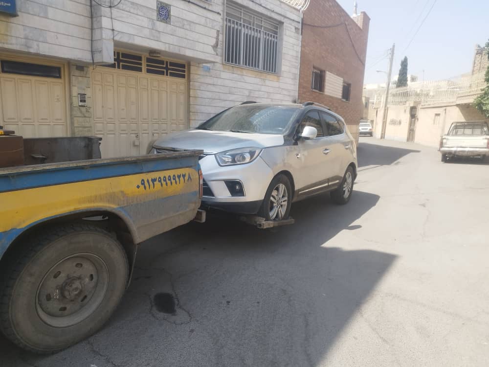 یدک کش امدادگران راهیان سپاهان (1)